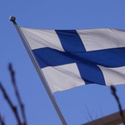 Pitäisikö Suomen kansallislaulu vaihtaa?